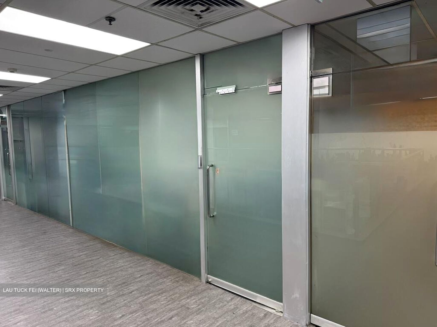 North Bridge Centre (D7), Office #499148811